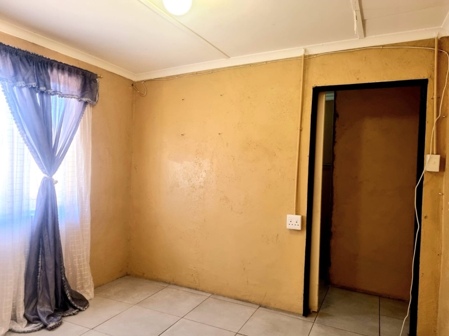 3 Bedroom Property for Sale in Roodepan Northern Cape